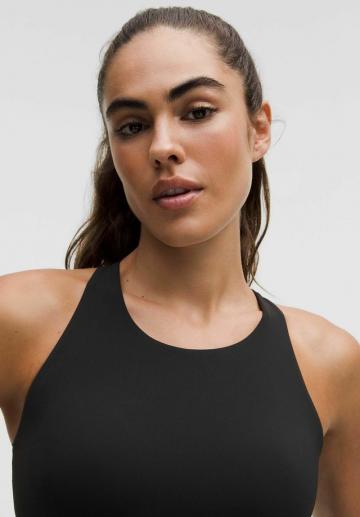 Спортивный бюстгальтер