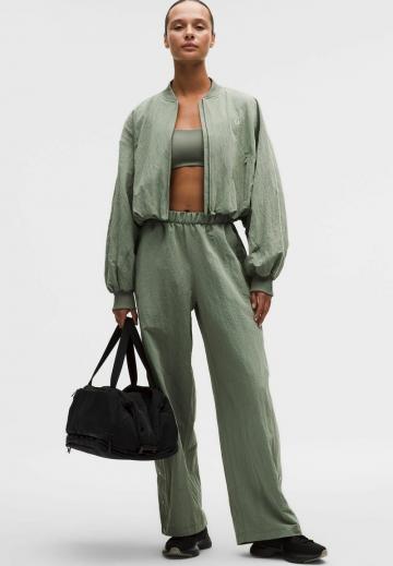 Спортивный бюстгальтер