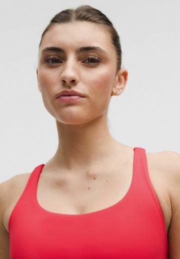 Спортивный бюстгальтер