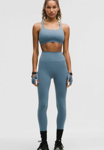 Спортивный бюстгальтер