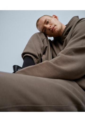 Спортивная кофта