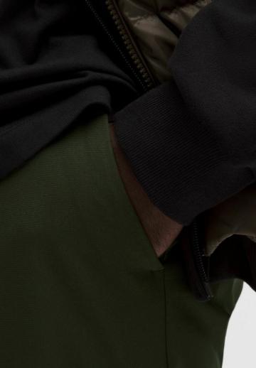 Спортивные штаны