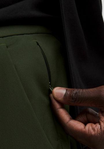 Спортивные штаны