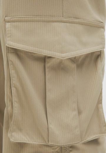 Спортивные штаны