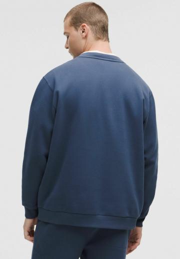 Спортивная кофта