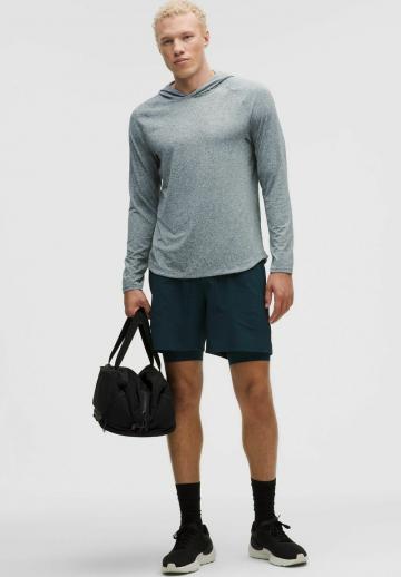 Спортивная кофта