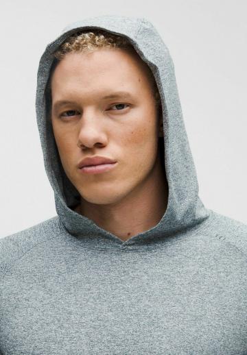 Спортивная кофта