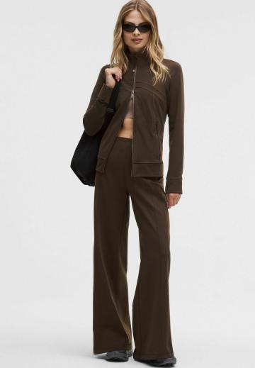 Спортивная толстовка