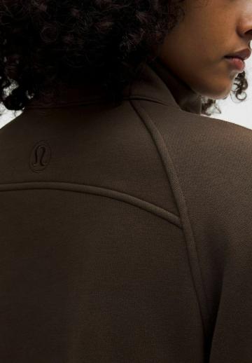 Спортивная толстовка