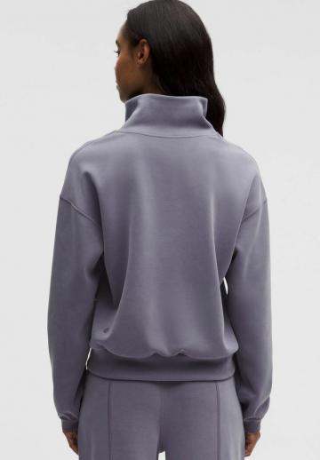 Спортивная толстовка