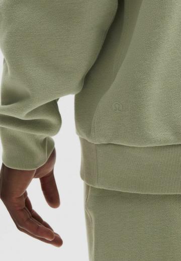 Спортивная кофта