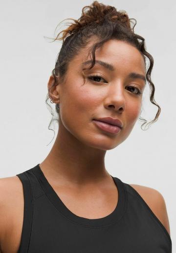 Спортивный топ