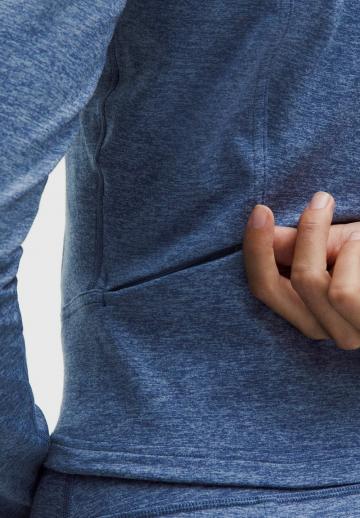 Спортивная куртка