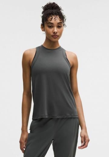 Спортивный топ