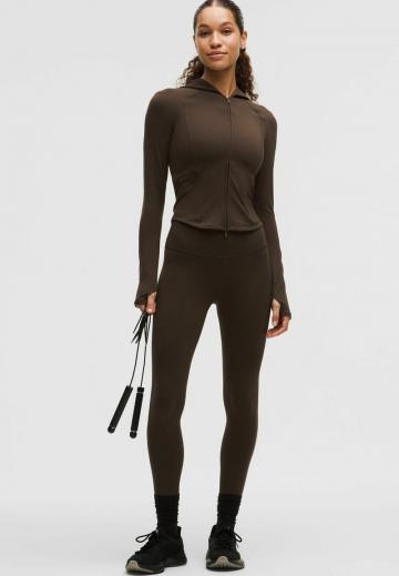 Спортивная толстовка