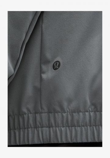 Спортивная куртка