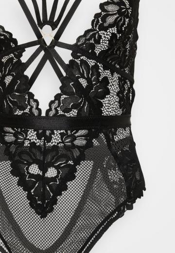 Кружевное боди