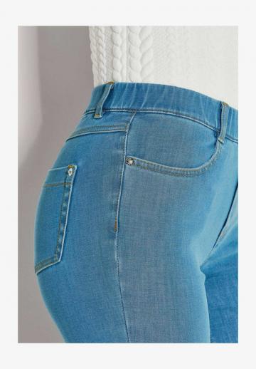 Узкие джинсы