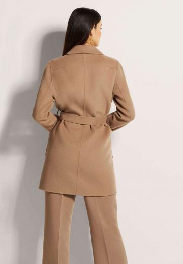 Шерстяное пальто