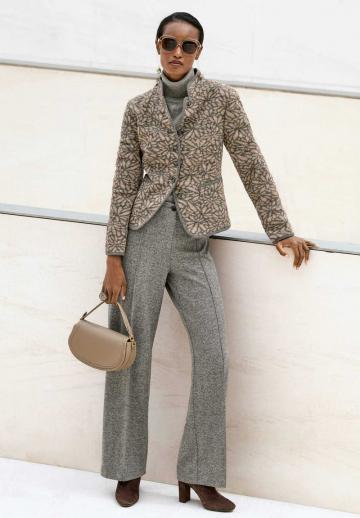 Жаккардовая вязаная кофта