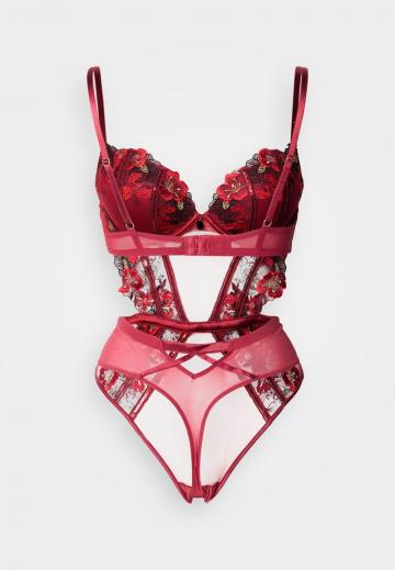 Кружевное боди