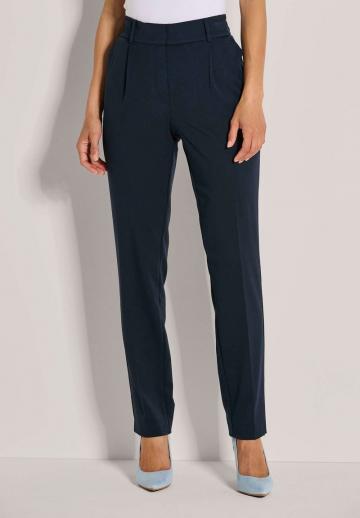 Узкие брюки