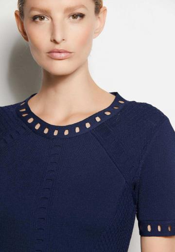 Платье футляр