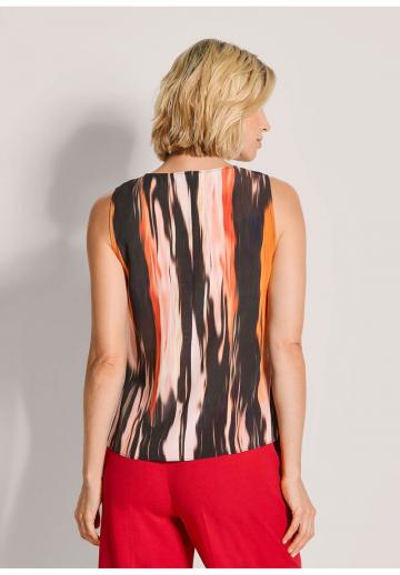 Блузка без рукавов