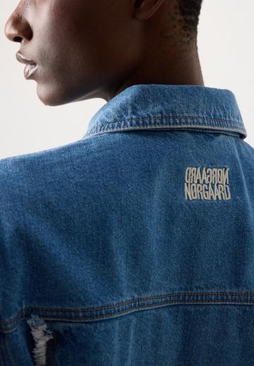 Джинсовая куртка