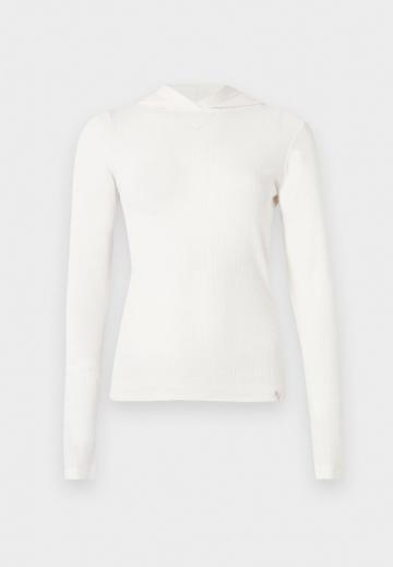 Пуловер с капюшоном