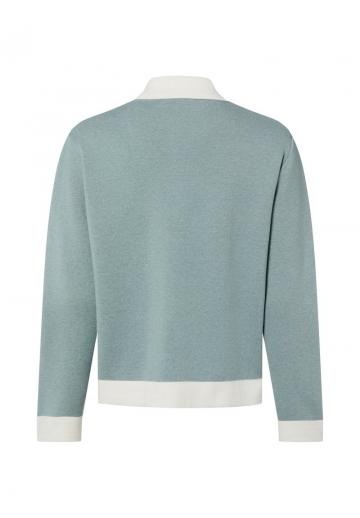 Вязаная кофта