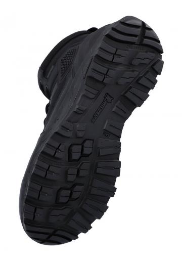 Походные ботинки