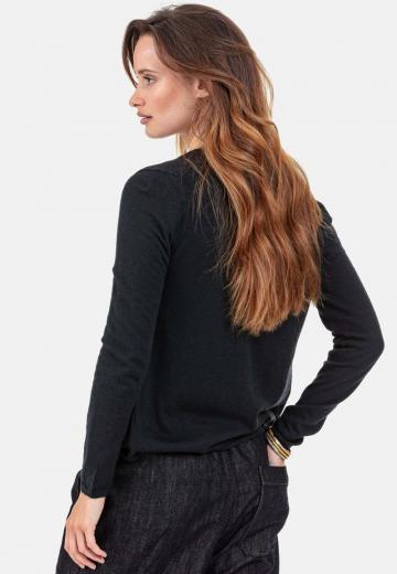 Вязаный жилет