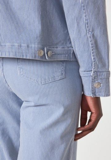 Джинсовая блузка