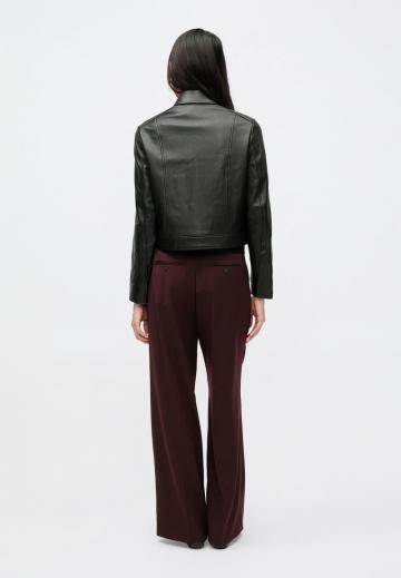 Короткая куртка