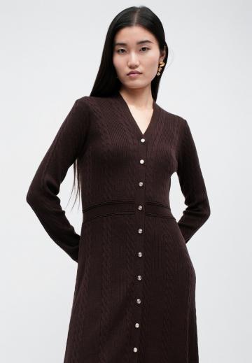 Вязаное платье