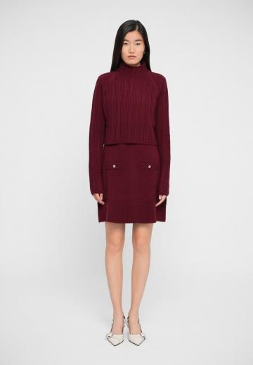 Вязаное платье