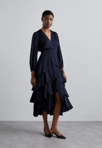 Коктейльное платье