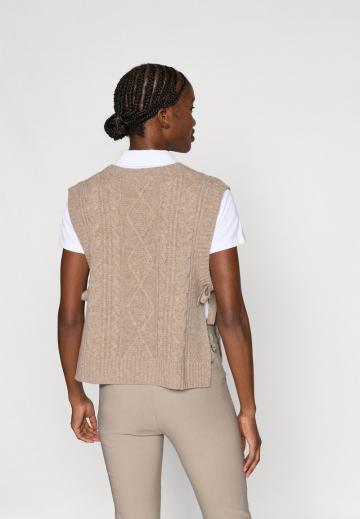 Пуловер с коротким рукавом