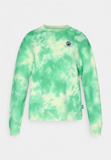 Спортивная кофта