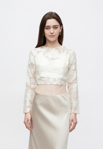 Кружевная блузка