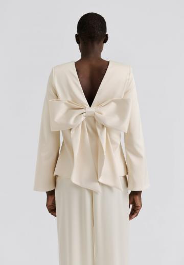 Атласная блузка