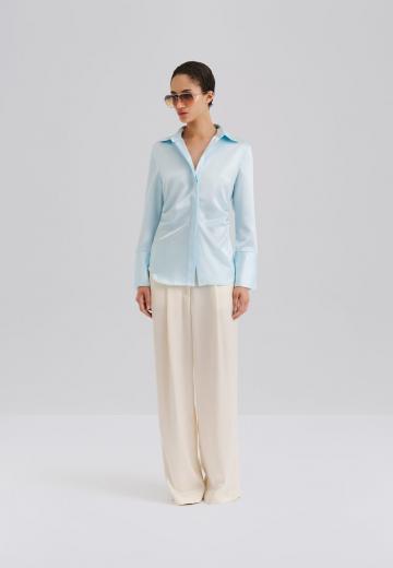 Атласная блузка