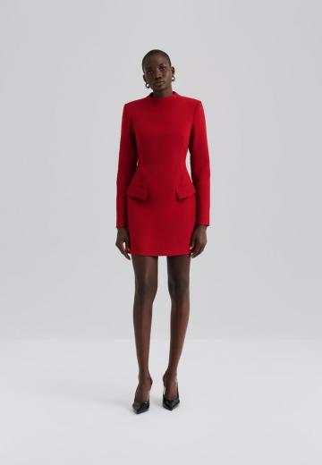 Короткое платье