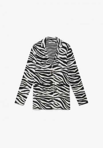 Короткое пальто