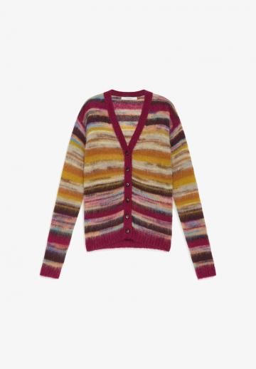 Жаккардовая вязаная кофта