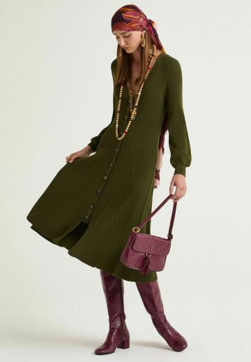 Вязаное платье