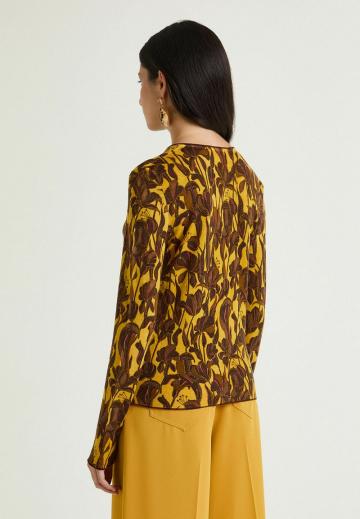 Жаккардовая вязаная кофта