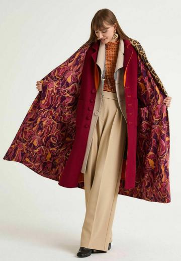 Шерстяное пальто