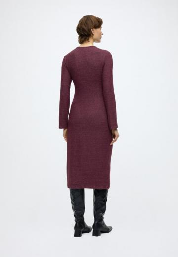 Вязаное платье